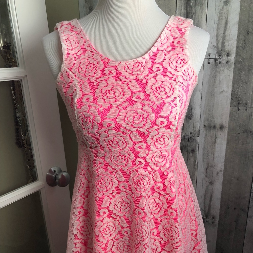Pink and white lace dress(kid size)